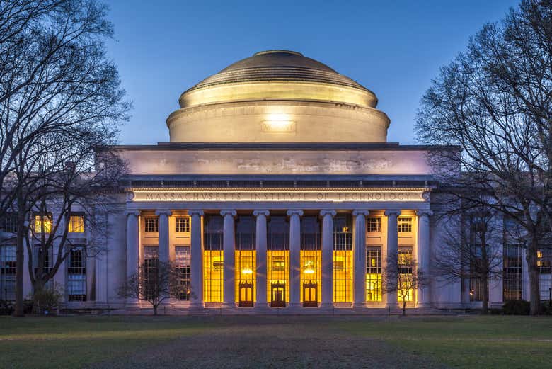 El Instituto Tecnológico de Massachusetts