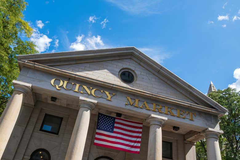 El edificio de uno de los mercados de Boston