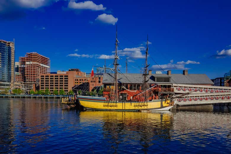 Boston Tea Party Ships & Museum