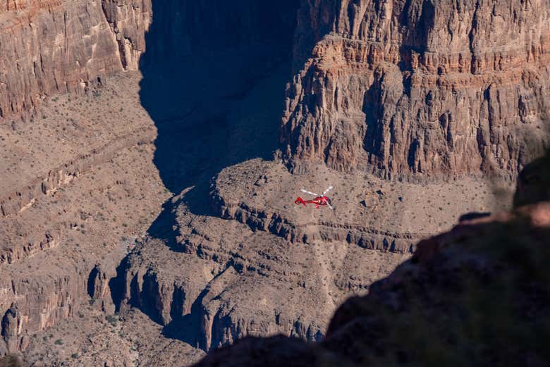Sobrevoando o Grand Canyon