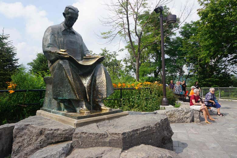 Statue de Nikola Tesla