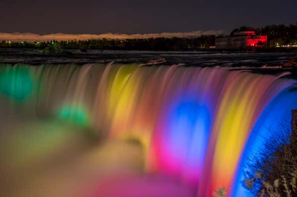 Tour nocturno por las Cataratas del Niágara