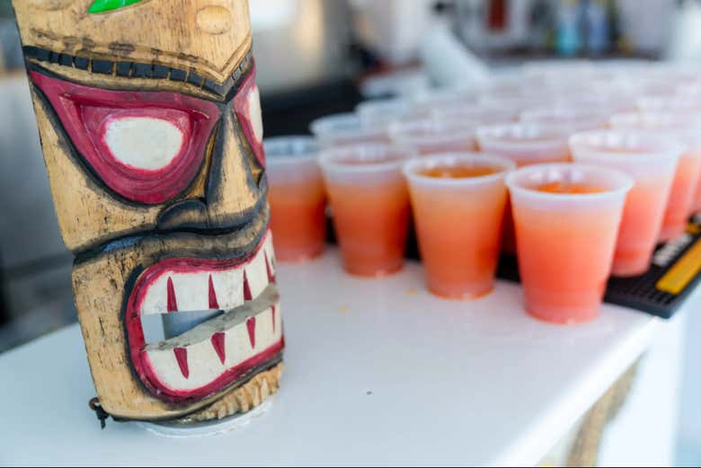 There will be an open bar