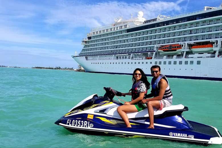 Foto con un crucero a nuestra espalda