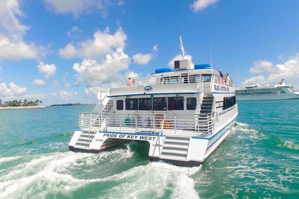 Balade en bateau à fond de verre