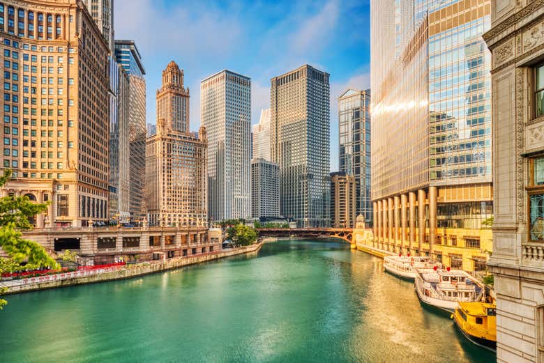 Il fiume e i grattacieli di Chicago