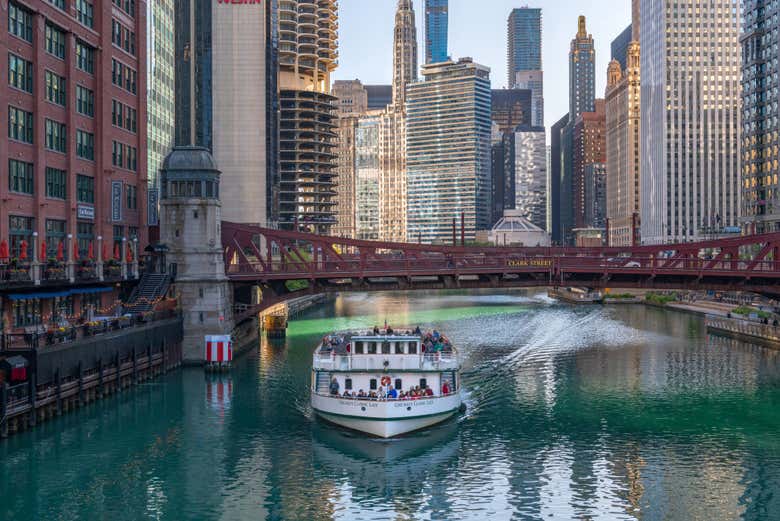 Tour no barco pelo rio Chicago