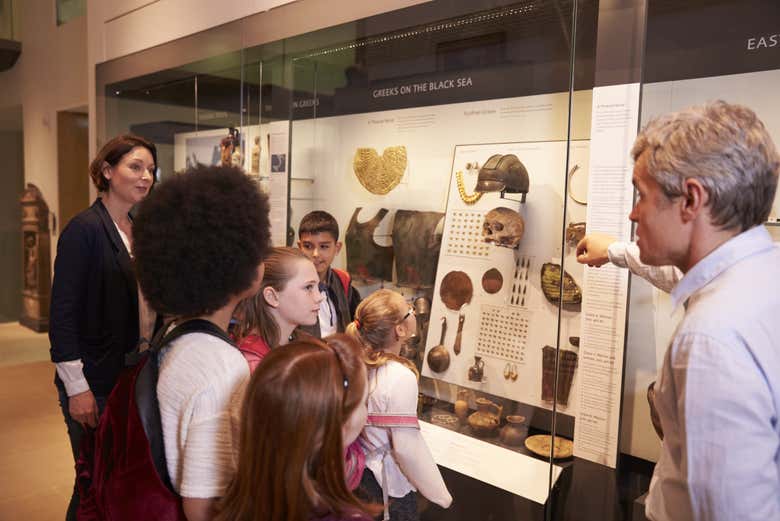 Visit the Field Museum of Natural History in Chicago