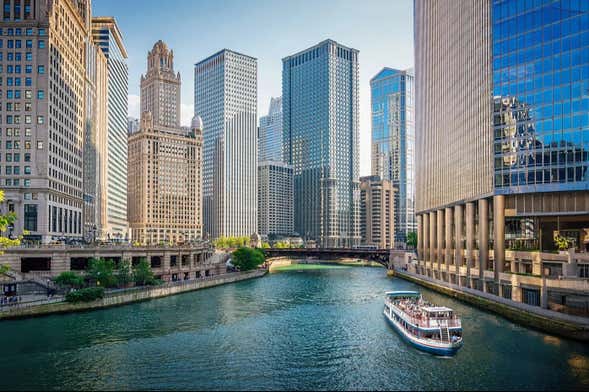 Paseo en barco por el río Chicago