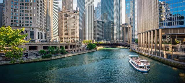 Passeio de barco pelo rio Chicago