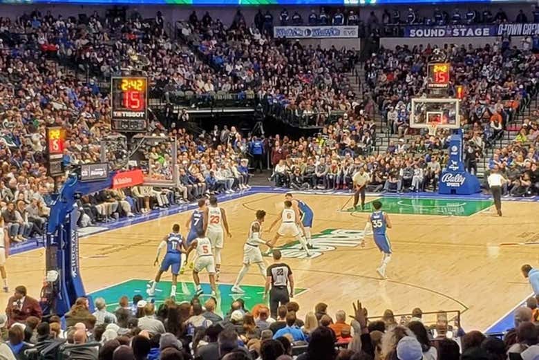 Disfrutando de un partido de la NBA