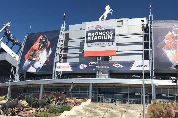 Estadio de los Broncos de Denver