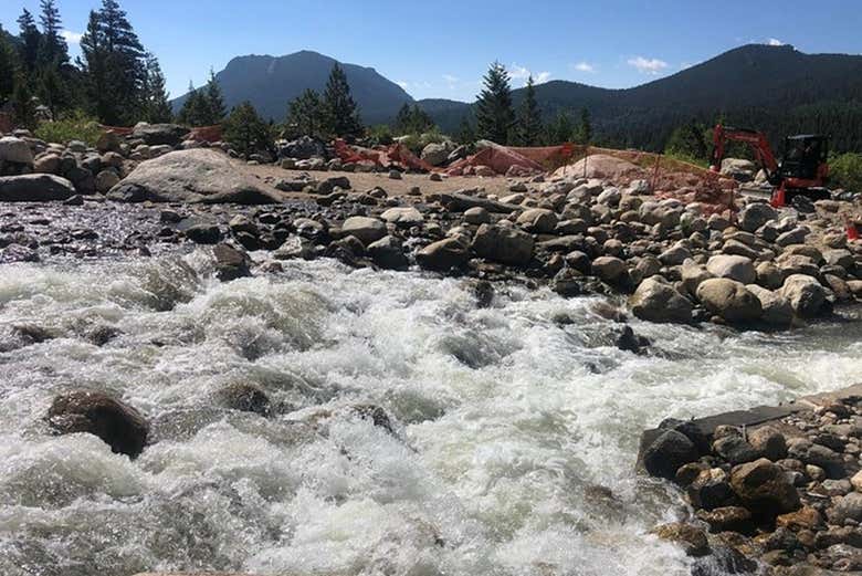 El río Colorado a su paso por las Montañas Rocosas