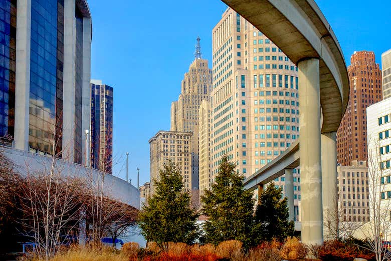 Il tram che attraversa Detroit