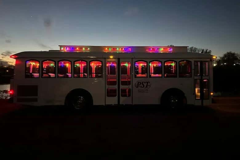 El trolebús estará decorado con luces de Navidad