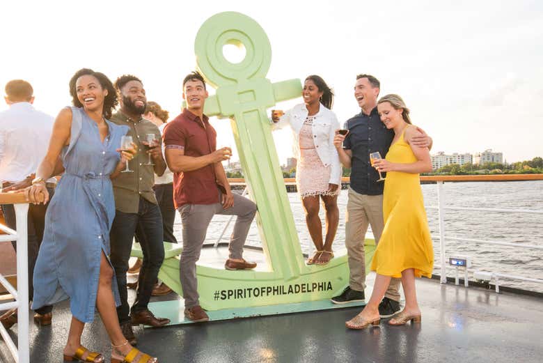 Pendant le déjeuner-croisière à Philadelphie