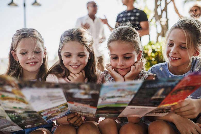 El tour en autobús es perfecto para los niños
