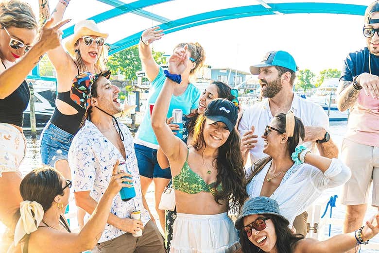 Bailaréis en un barco