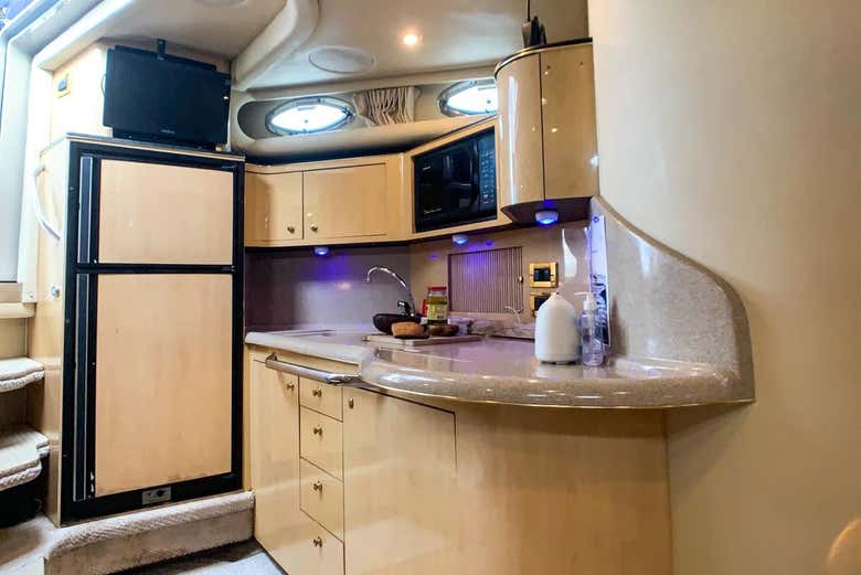 The kitchen on board