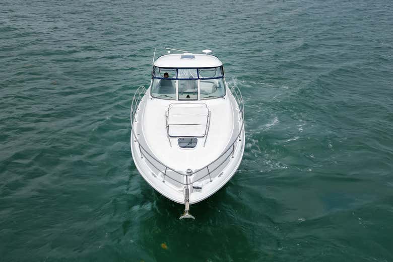 Yate de lujo en las aguas de Fort Lauderdale