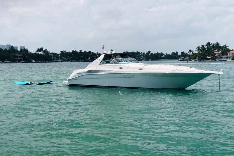 Fort Lauderdale yacht charter