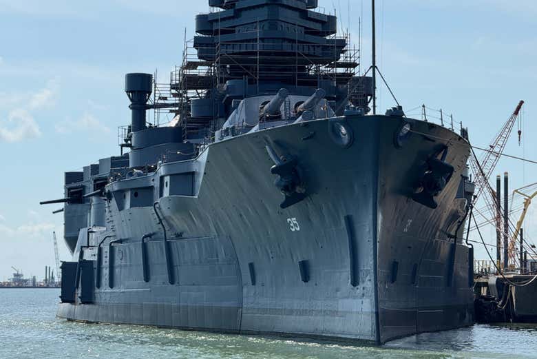 Un histórico buque en el puerto de Galveston