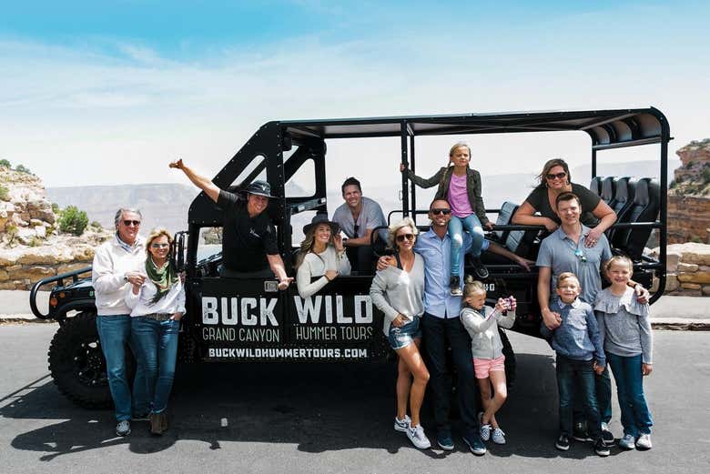 Percorrendo o Grand Canyon de Hummer