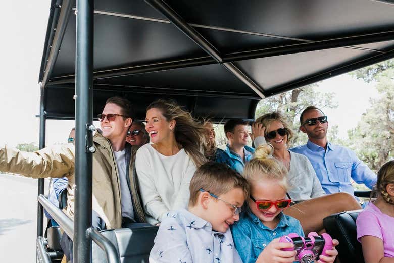 Passeio de Hummer pelo Grand Canyon