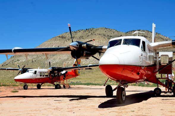 Passeio de monomotor pelo Grand Canyon