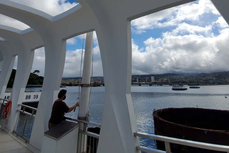 Disfrutando de las vistas desde la plataforma del Memorial