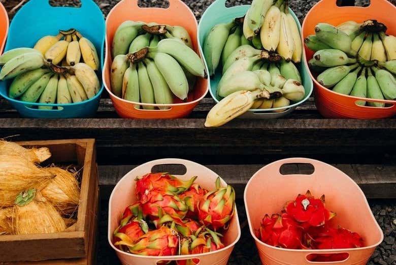 Pick fresh fruit