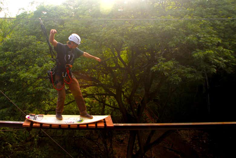 Surfando nos céus do Havaí