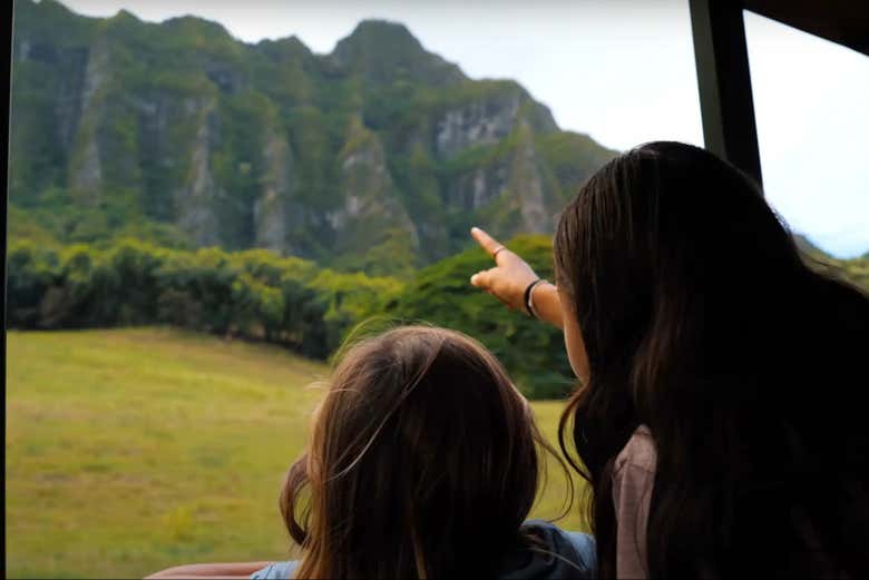 Explorando el imponente valle de Hakipu'u