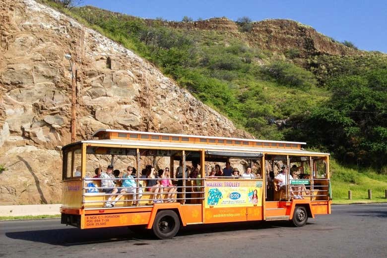 Discover different areas in this Hawaiian paradise