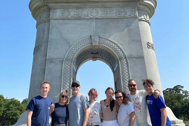 Foto de grupo em Sam Houston Park