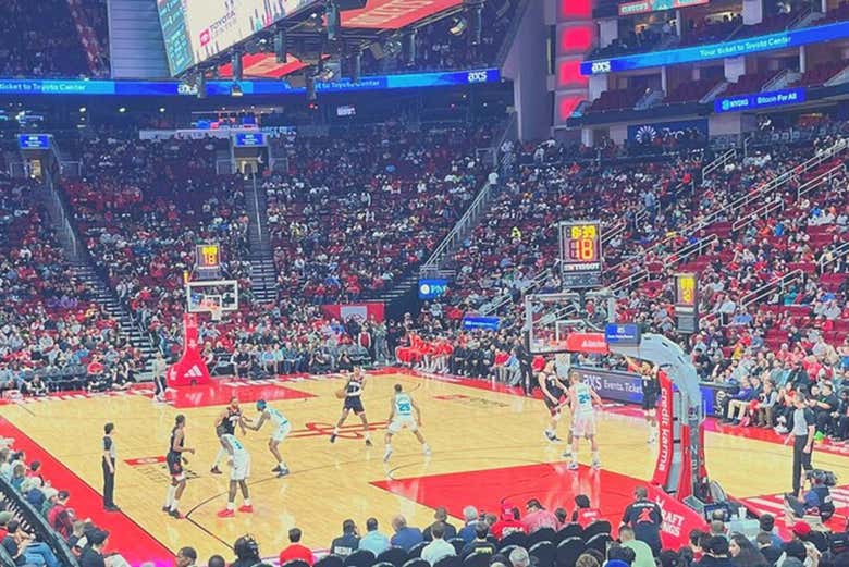 Los Houston Rockets en plena jugada