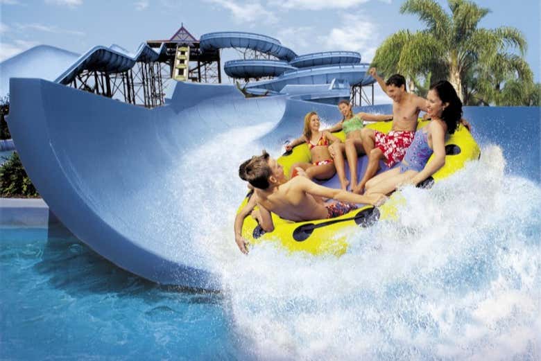 Profiter de Wet 'n' Wild Hawaii