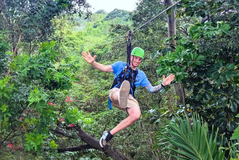 Zip line nella foresta