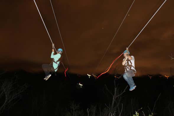 Tyrolienne de nuit à Kapolei