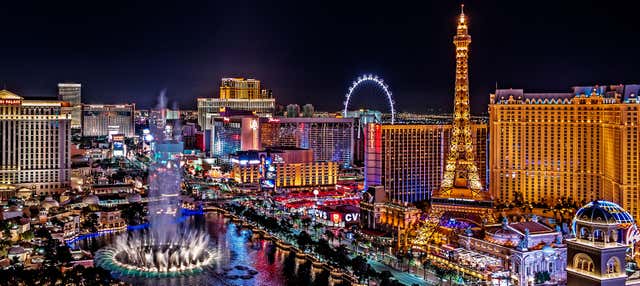 Sin City Sights: Views from Paris Las Vegas' Eiffel Tower