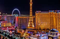 Entrada a la Torre Eiffel del hotel Paris Las Vegas