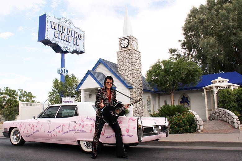 Elvis in the Graceland chapel