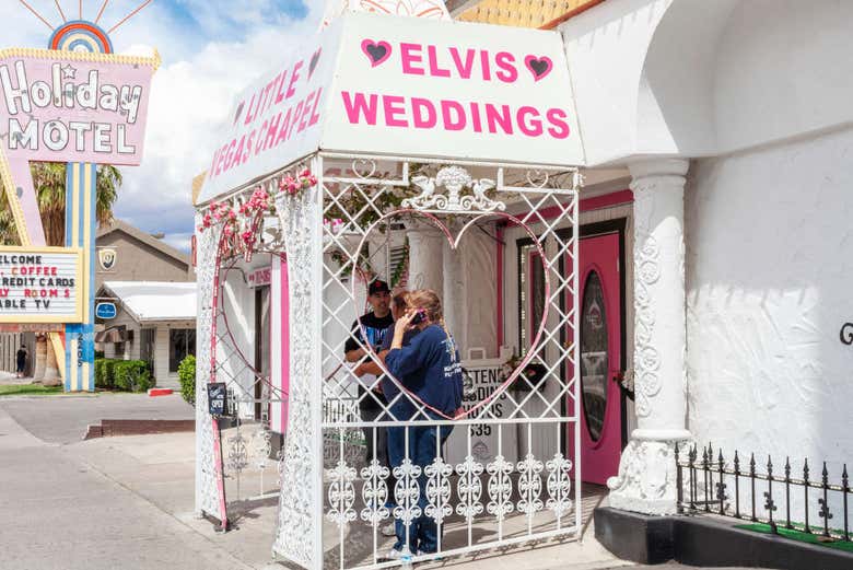 Capela onde acontece o casamento Elvis