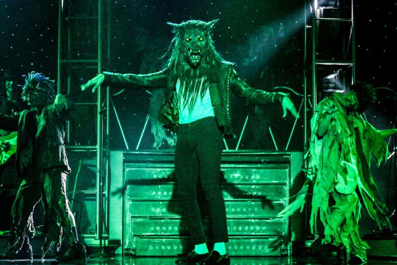 Revivez le clip vidéo de la chanson Thriller