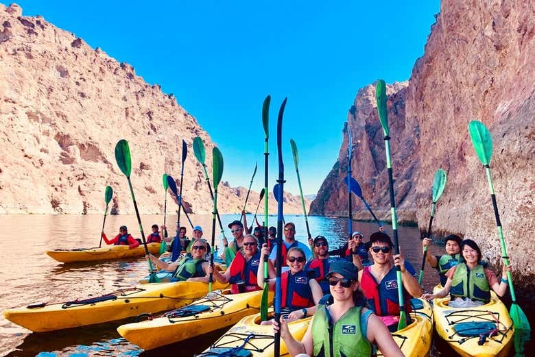 Kayak por los paisajes del Cañón Negro