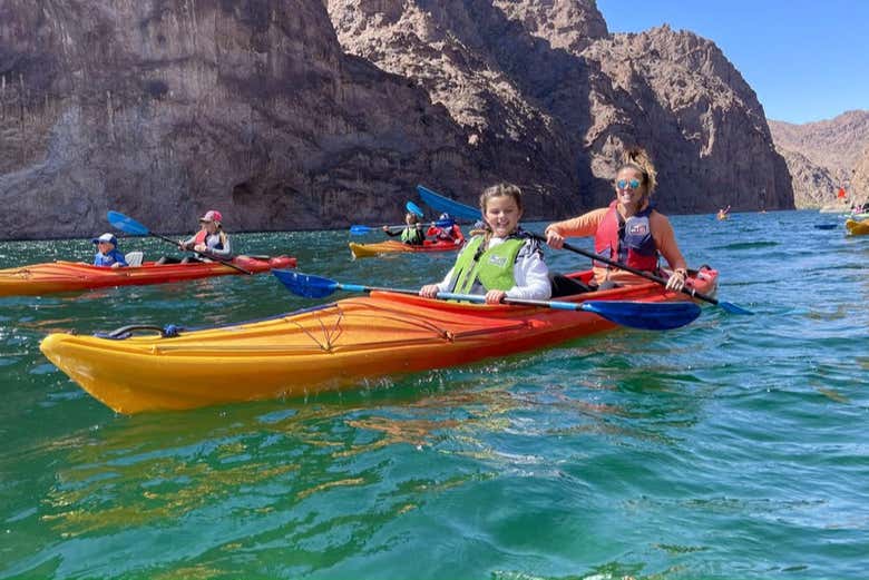 Tour en kayak en familia