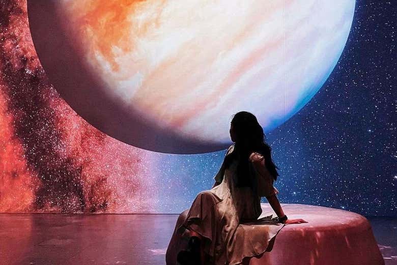 Admire the planets up close