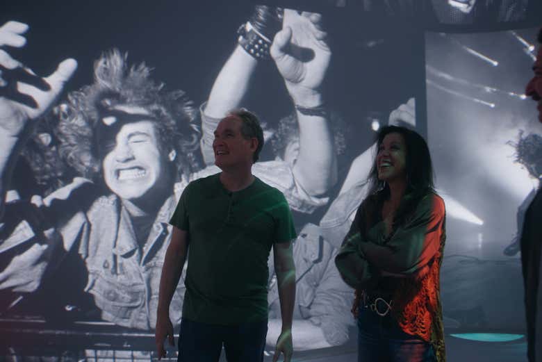 Immerse yourself in the world of rock 'n' roll