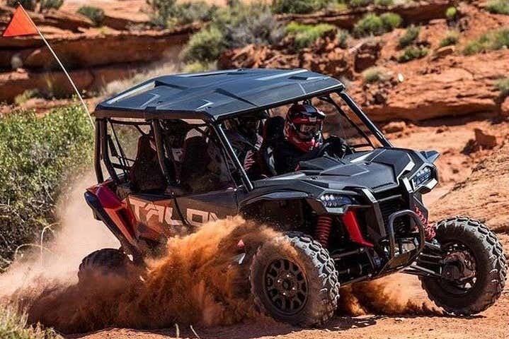 Pilotando un buggy nel deserto di Las Vegas