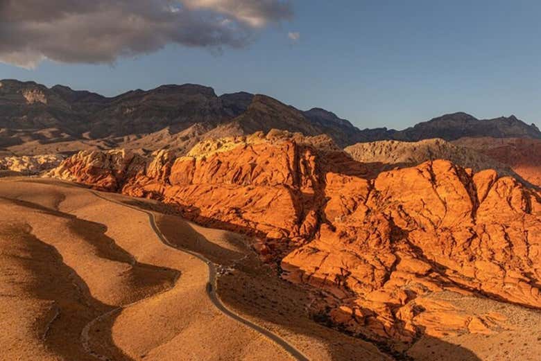 Vista panorâmica do Red Rock Canyon ao pôr do sol